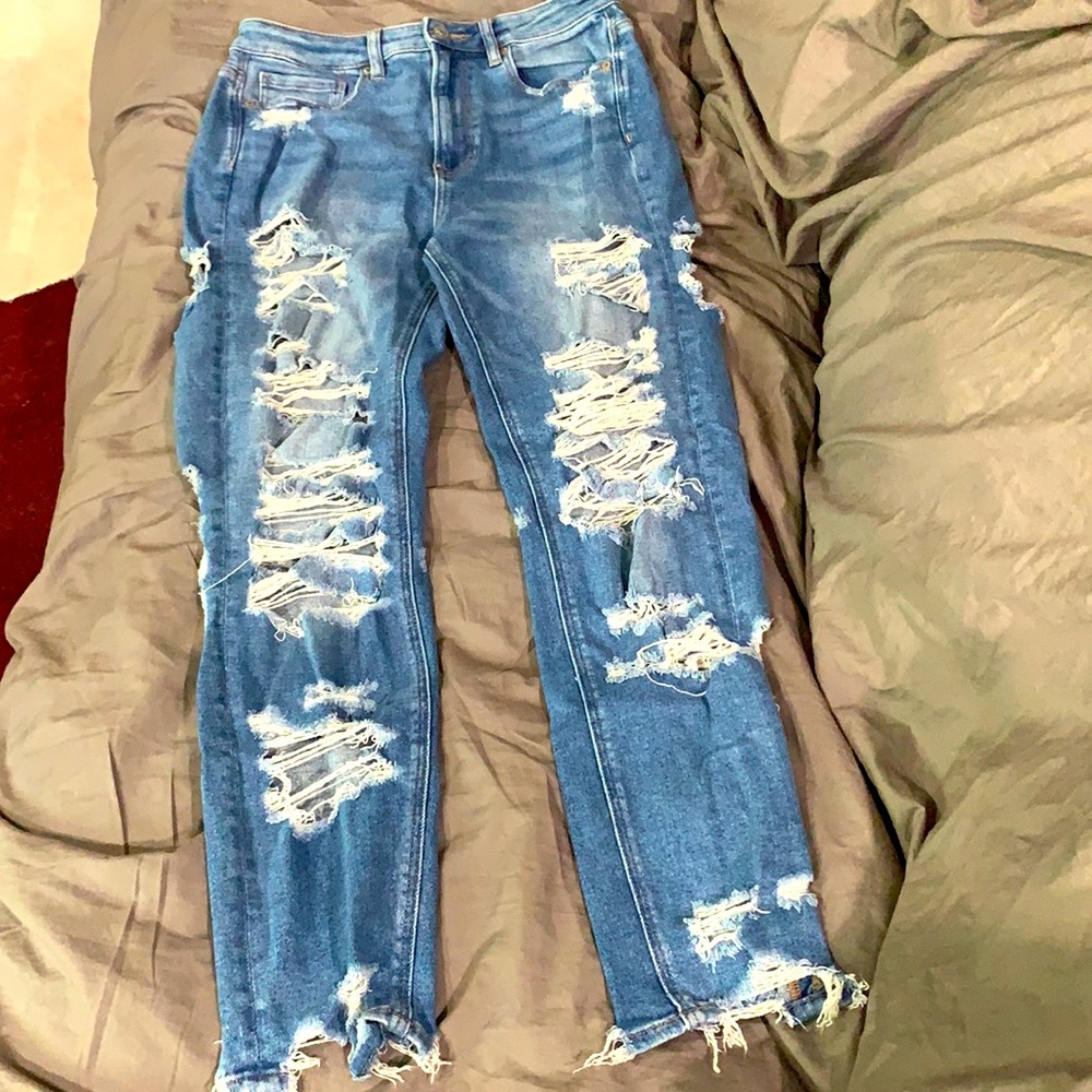 American Eagle stretch, mom style denim jeans.
